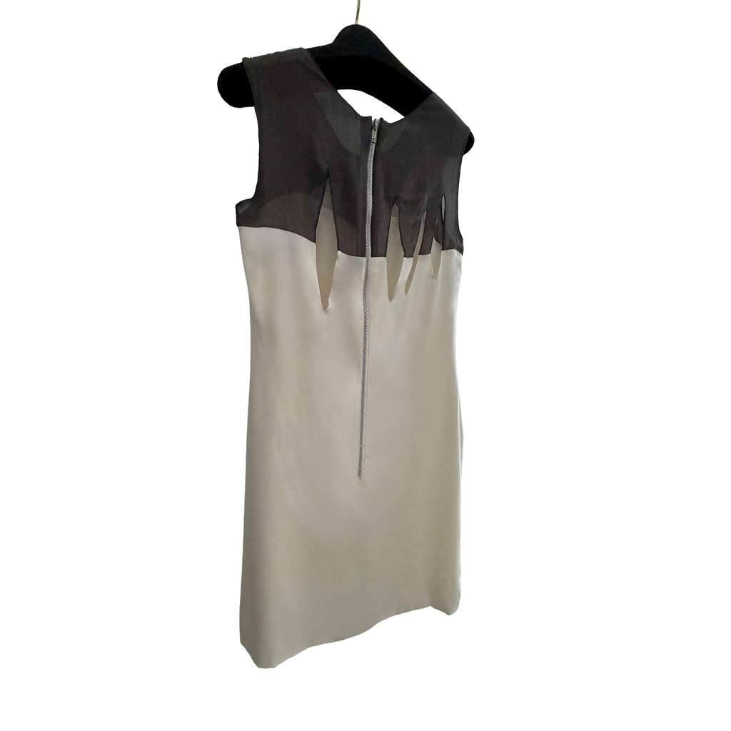 Yotam Solomon Original Runway Sample Grey Silk Very good condition - Back View
